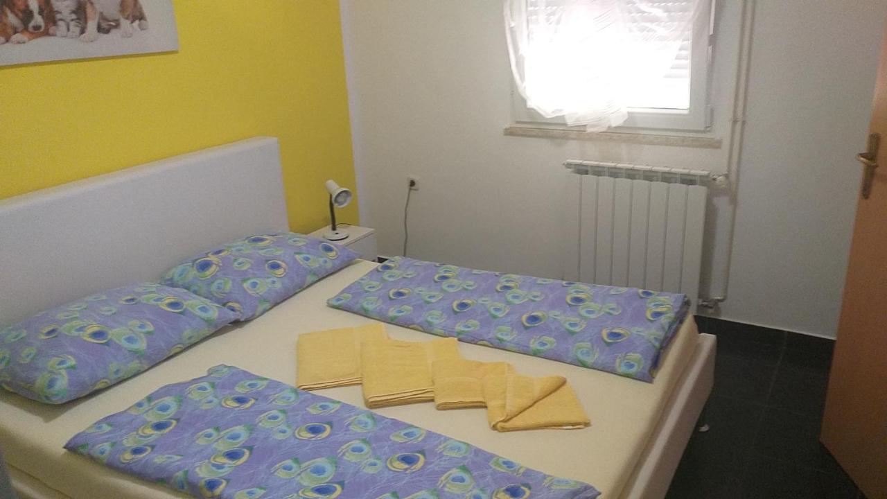 Jan 2 Apartment Пула Екстериор снимка