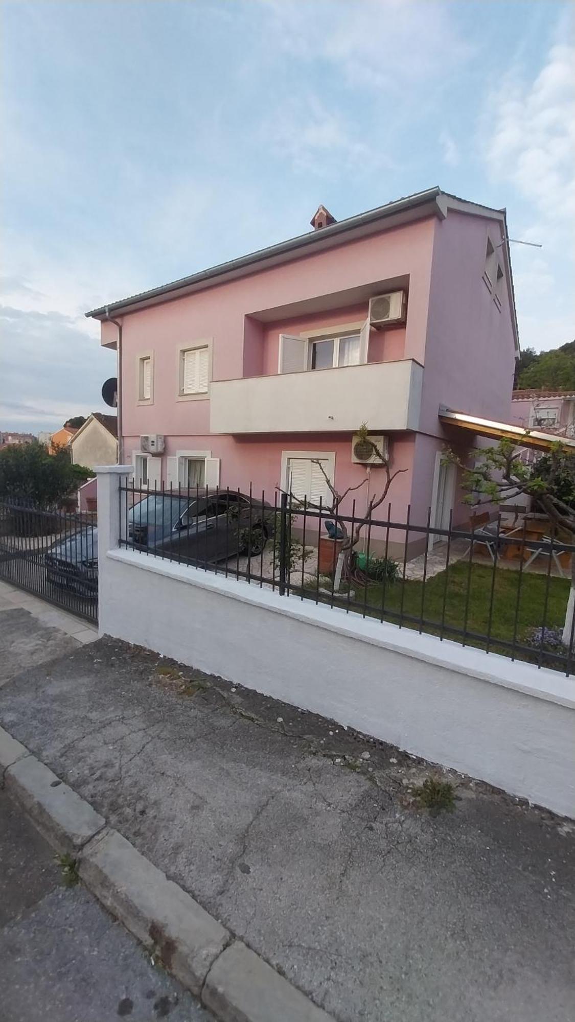 Jan 2 Apartment Пула Екстериор снимка